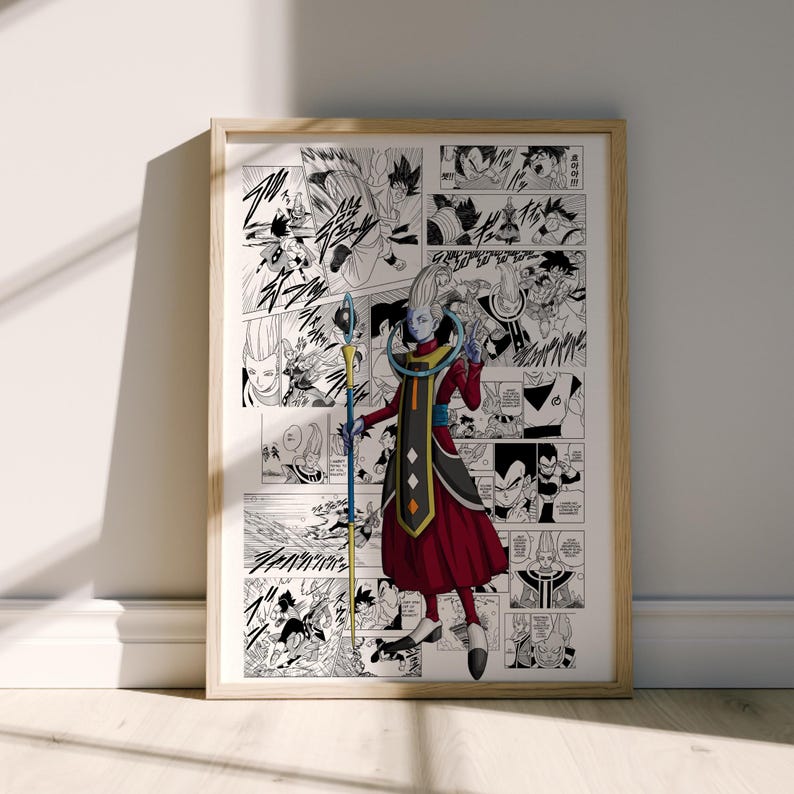 Może przedstawiać: Oprawiony wydruk z ilustracją w stylu mangi. Grafika przedstawia postać w czerwono-czarnym stroju z laską, na tle czarno-białych paneli komiksowych. Rama wykonana jest z jasnego drewna.