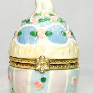 Ceramic Easter Egg Trinket Box with Bunny Lid | Floral Keepsake Box for Girls | Spring Decor Gift | Bunny Jewelry Holder