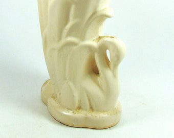 Vintage Swan Amongst Reeds Vase by Mccoy Pottery (Ca. 1950's)