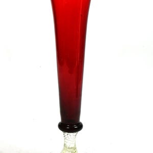 Vintage Ruby Red Art Glass Bud Vase – 1970s Bohemian Style with Twisted Clear Stem & Foot – 8&quot; Tall – Mid Century Modern Decor