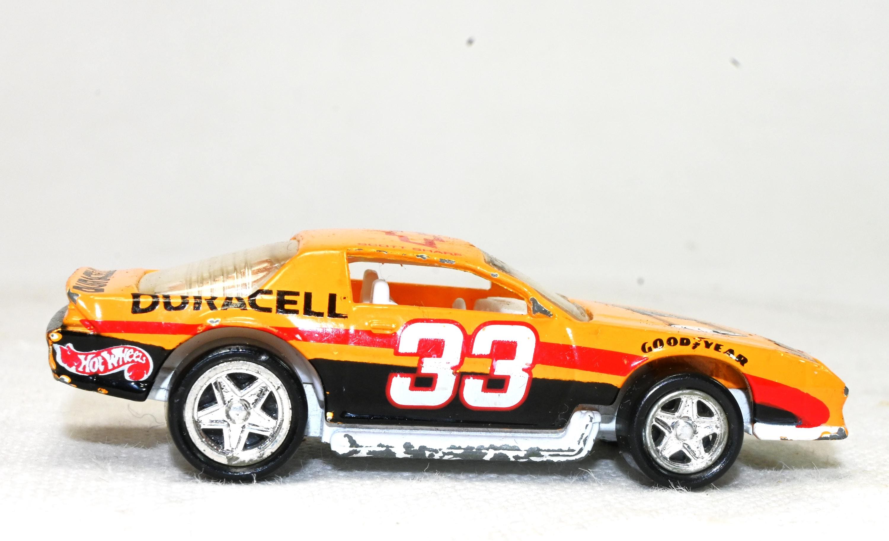 Vintage Hot Wheels Camaro #33 Duracell – Worn Patina, No Box, 1:64