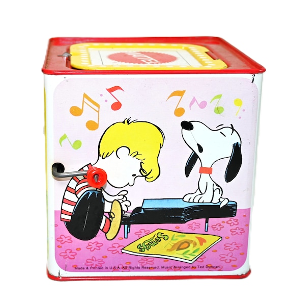 Vintage 1966 Snoopy Jack in the Box – Mattel Tin Toy – Works