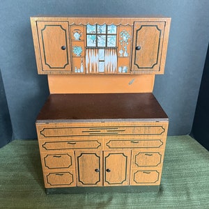 Vintage 1950s Wolverine Tin Toy Kitchen Hutch - Retro Metal Doll Furniture - Collectible Kids Playset - 15.75&quot; High & 11&quot; Wide