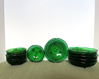 6 Anchor Hocking Forest Green Molded Glass Tripod Dessert Bowls (6.5&quot; or 4.5&quot; d.)  - Vintage Christmas dishes