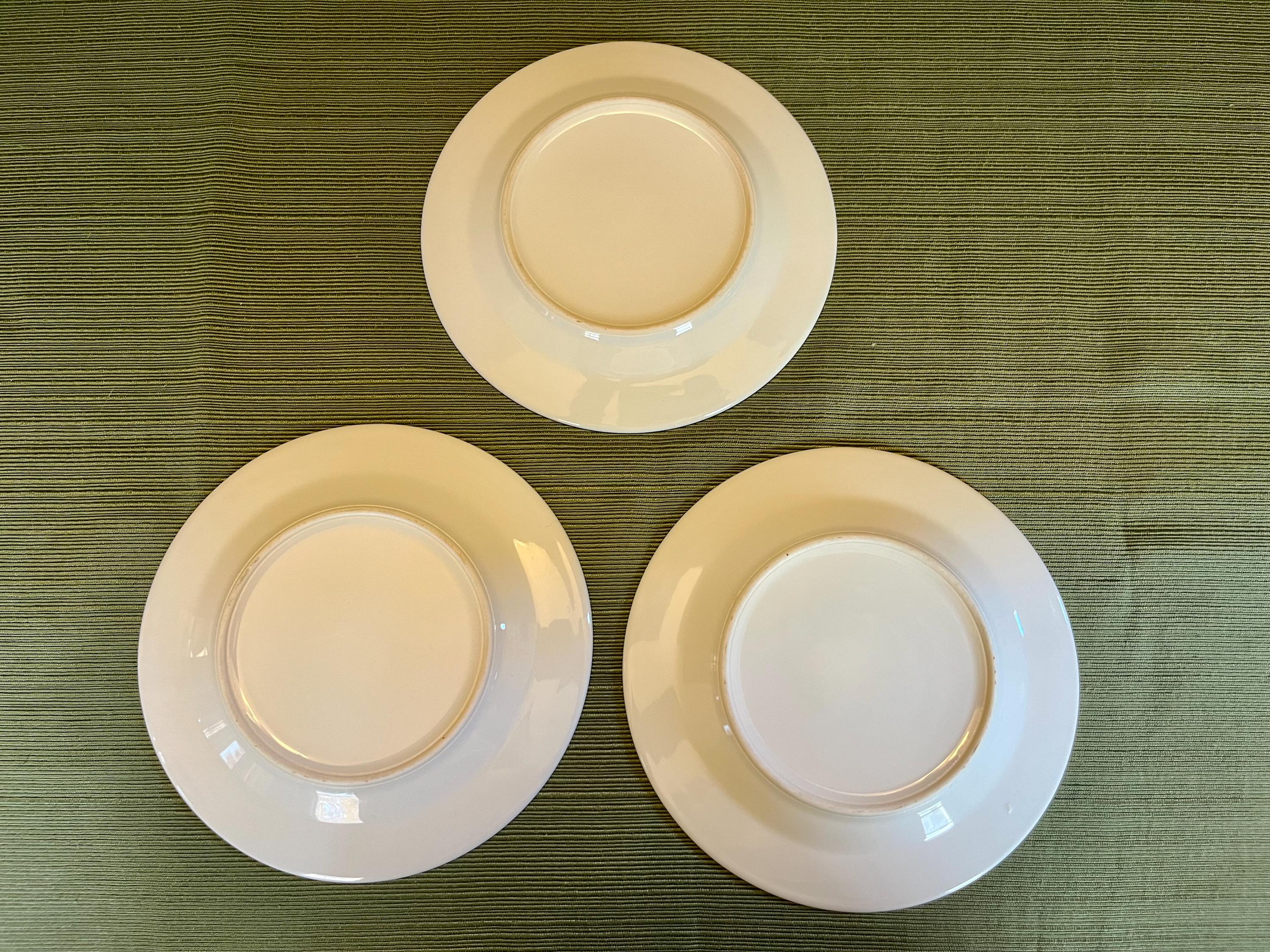Mun Shou Famille Rose Zhongguo Jingdezhen Longevity Pattern Bread