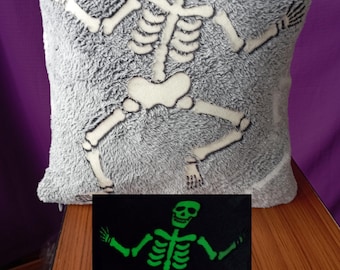 Avtagbart överdrag med skelettkudde, dekorativ dödskallepläd, självlysande filt, gotisk Halloween