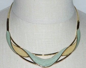 Vintage TRIFARI Modernist Abstract Gold Tone Green Cream Colored Enamel Choker NWT