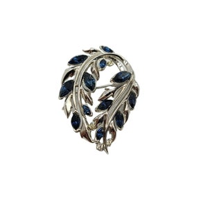 Crown Trifari Blue Rhinestone Silver Tone Leaf Flower Mid Century Pin Brooch