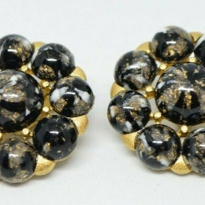 CROWN TRIFARI Black Art Glass Bead Gold Tone Medallion Clip Earrings
