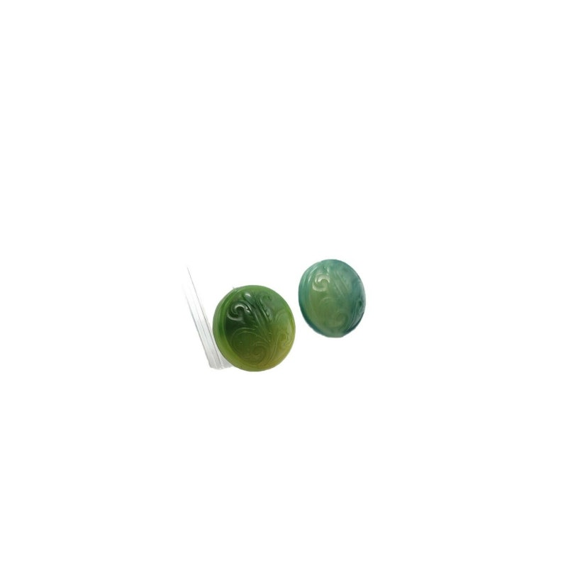 Green Faux Jade Lucite Molded Flower Gold Tone Mid Century Clip Earrings