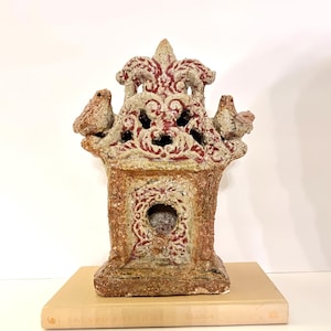 Vintage handgefertigte Keramik Vogelhaus, rustikale Cottagecore glasierte Vogel Skulptur, Studio Garten Dekor