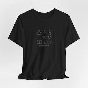 T-shirt med minimalistiska ikoner i en rad | illustration med en hel linje, skandinavisk linjekonst