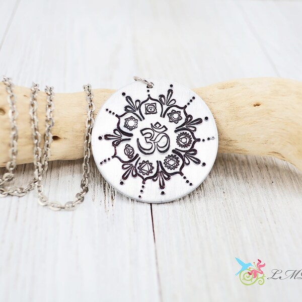 Mandala Om - Etsy