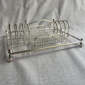1970s Mid-Century Modern Silverware Buffet Caddy Acrylic Lucite and Chrome Flatware Caddy