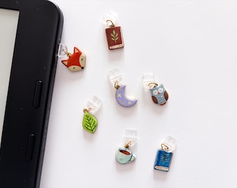 Bookish Charm Dust Plug for Kindle & Kobo USB-C | Enamel Port Cover