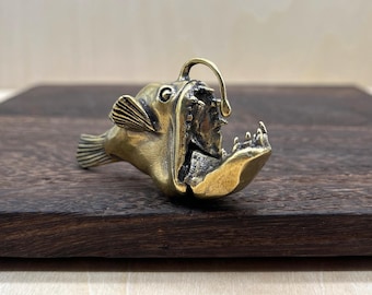 Vintage Brass Anglerfish Figurine Deep Sea Ocean Creature Sculpture, Marine Biology Gift with Custom Message Card for Ocean Lover