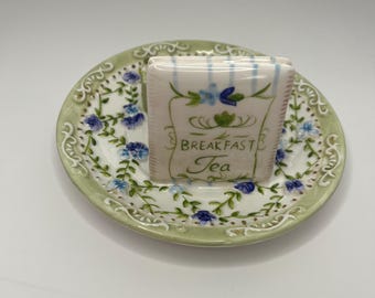 Plato porta bolsitas de té de cerámica hecho a mano de Lady Jayne Ltd con placa para té de desayuno, decoración para el hogar, fiesta de té, acondicionador de menta