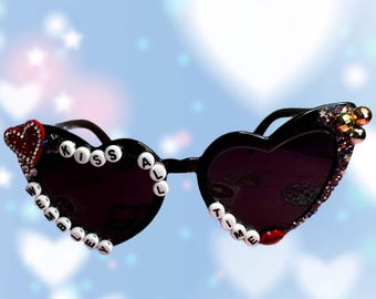 Gafas de sol, accesorios y conciertos de la gira de Harry Styles 2026 (discoteca)