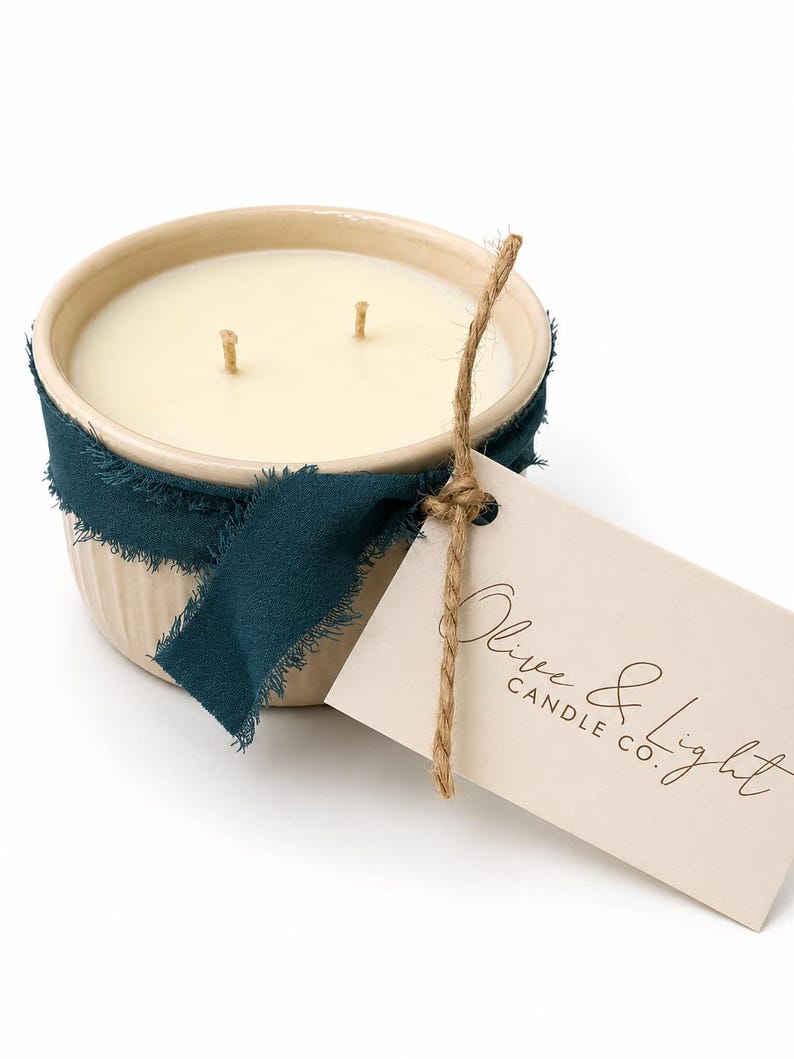 Sweet Vanilla & Caramel — Glass Candle — Sustainable Glass Vessel