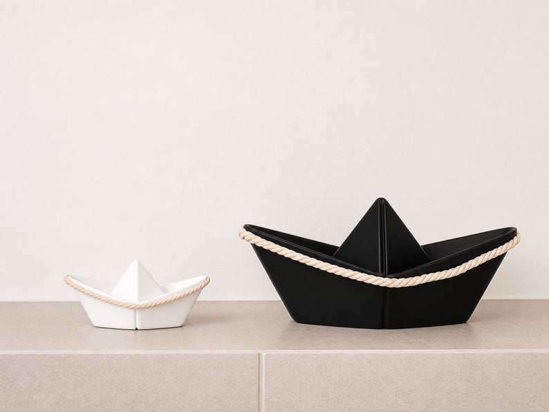 NAMI – Minimalistisches Origami Boot | Skandi Deko Schiff | Moderne Tischdeko | Wohnaccessoire bild 2