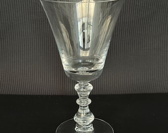 Enkel vattenbägare, svarvad stjälk, okänd tillverkare