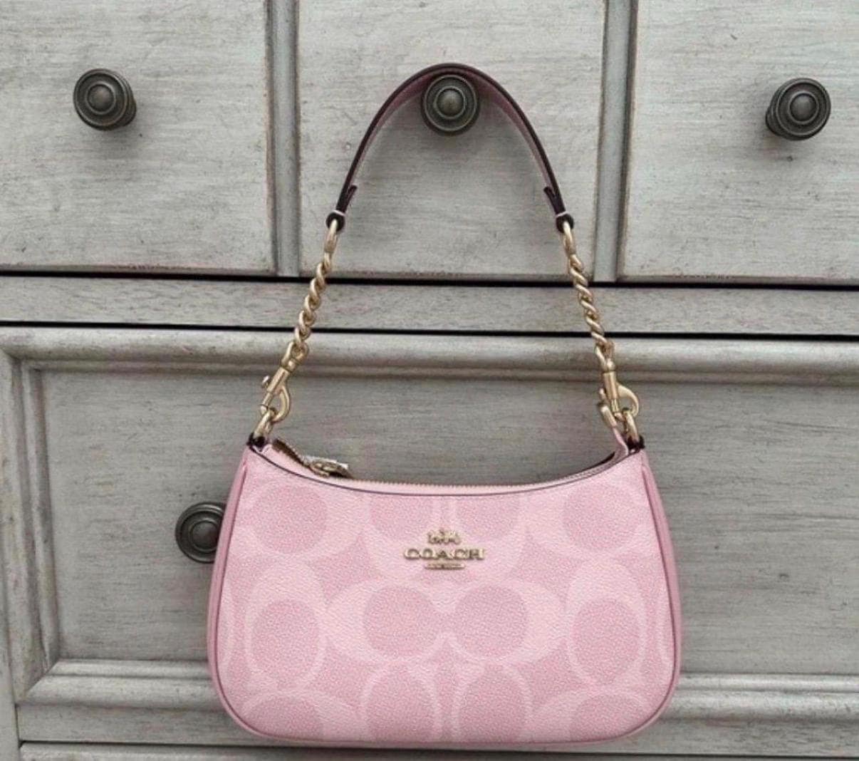 Vintage coach bags pink - Etsy 日本