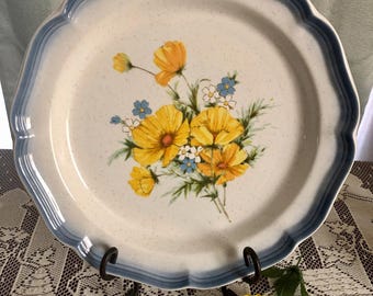 Vintage decoratief dinerbord 'Amy' Mikasa Country Club uit de jaren 70