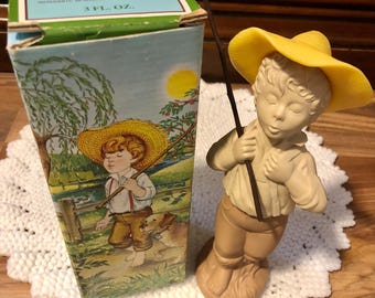 Vintage 1976 Avon "Catch A Fish" Field Flowers Collectible Cologne Decanter Bottle with Box