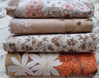 Vintage Fabric Fat Quarters x 4 in Floral 1970s Print • Perfect for Crafting, Quilting, Sewing and Scrap Booking • Retro • Autumn Browns •