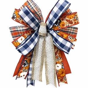 Höstrosé i lantlig stil | Marinblå gingham, pumparuddig, säckvävsspetsbanddekoration