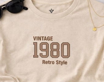 Embroidered T-Shirts , Vintage Tee  ,Embroidered Tshirt