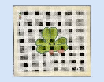 Shamrock Jelly Cat Needlepoint Painted Canvas 13-mesh Beginner Bag Charm