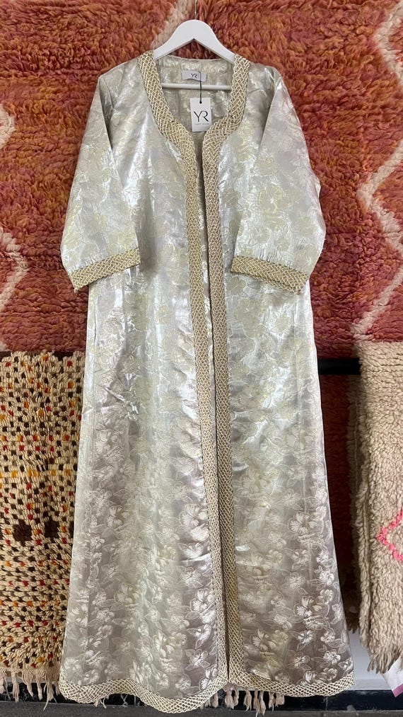 Vintage Moroccan Kaftan Kimono: white brocard