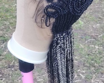 Peluca de trenzas africanas hecha a mano / Encaje completo / 71 cm (28 pulgadas) Negro y rubio / Estilo moderno / Aspecto de cuero cabelludo natural