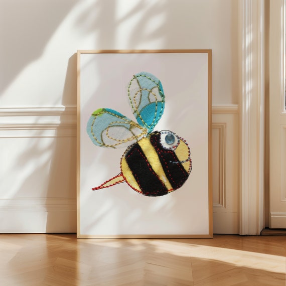 Bee Poster | Bumble Bee Artwork | Bee Picture | Bumble bee Gifts | Bee Art | Bee Print | Animal Wall Art | Nursery Decor | Bee Gift | Bee