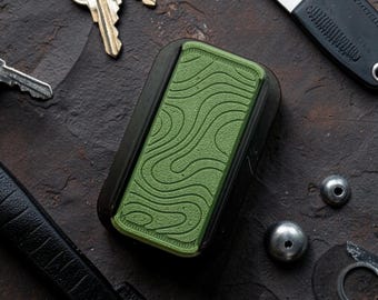 SplitCarry™ XL – Magnetic Nicotine Pouch Carrier | Large Dual Compartment EDC Case | Sliding Lid Pouch Holder