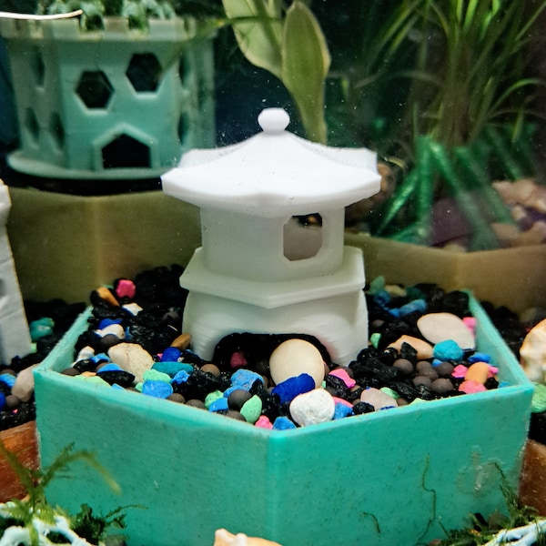 Shrimp Decor ~ Hexagonal Pagoda