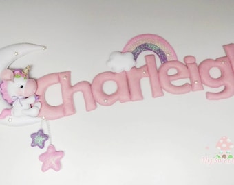 Unicorn on the moon and rainbow name banner, unicorn, rainbow, moon, licorne, féerique, nursery, baby decor, wall hanger, door hanger, girls