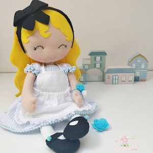 Alice in Wonderland doll, rag doll, felt doll, Alice doll, nursery decor, girls gifts