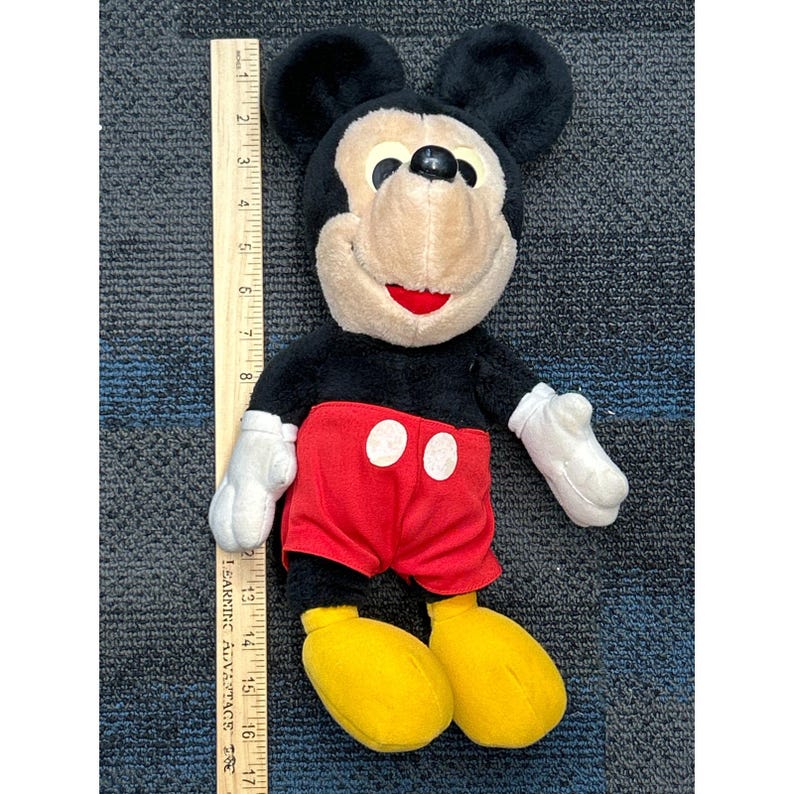 Vintage 80s Playskool Mickey Mouse Red Pants Mickey 16" Plush Toy Bild 6