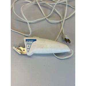 Montgomery Ward Electric Scissors with Light 6966 Tested Works