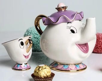Elegant Character Teapot and Cup Set – Cute Gold Trim Ceramic Tea Set with Tray & Decorative Lamp Style Ornament