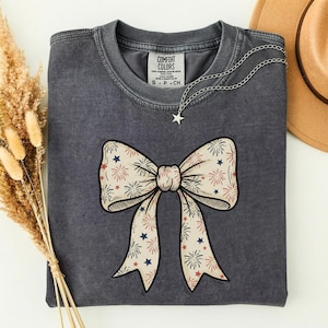 Patriotic Bow Shirt, 250th Fourth of July Tee, Coquette Firework Bow T-Shirt, USA America 250 Top, Aesthetic Vintage 4th of July Outfit image 9