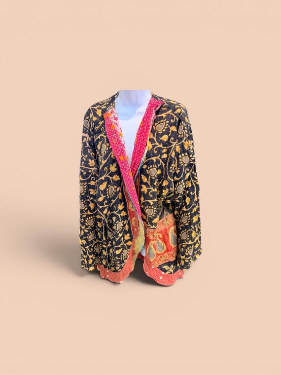 Reversible Kantha Jacket – Vintage Sari Quilt, Boho Patchwork, One Size