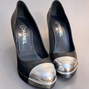 Vintage Chanel Pumps - Etsy