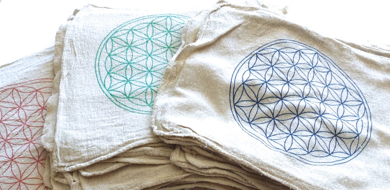 Crystal Grid Cloth FLOWER OF LIFE all natural 100% cotton, sacred geometry grid template image 1