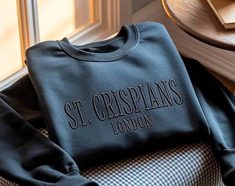 セント・クリスピアンズ・ロンドン刺繍入りスウェットシャツ、文学好きのためのクルーネック