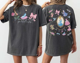 Camiseta vintage de Cenicienta de Disney, camiseta de la princesa Cenicienta con lazo coqueto en acuarela, viaje de chicas a Magic Kingdom, camiseta de princesa Disney
