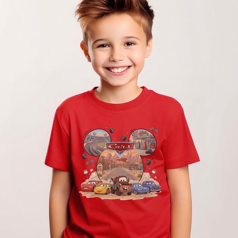Camiseta vintage de Disney Cars, camiseta de Rayo McQueen y Mate, camiseta de Radiator Springs, camiseta de carreras de Disney Pixar Cars, camiseta unisex Comfort Colors imagen 5