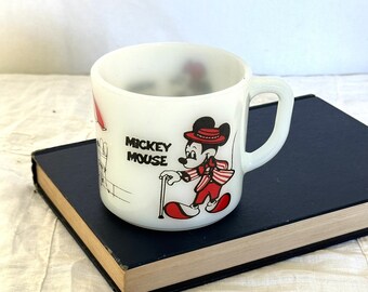 Taza de cristal de leche de Mickey y Minnie Mouse de Anchor Hocking
